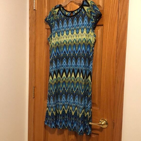 Ronni Nicole Women’s Size 12 Round Neckline Cap Sleeve Printed Summer Dress - Picture 4 of 14